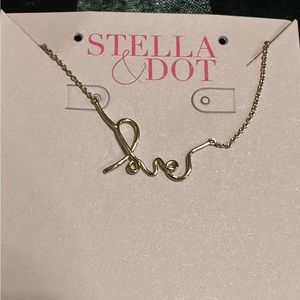 Stella and Dot Love necklace